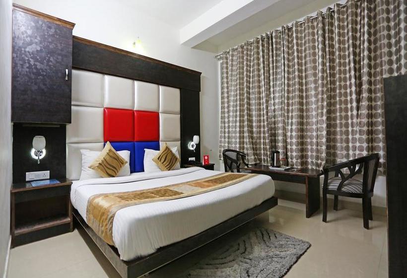 Hotel Oyo 4451 Super Mall Residency 15