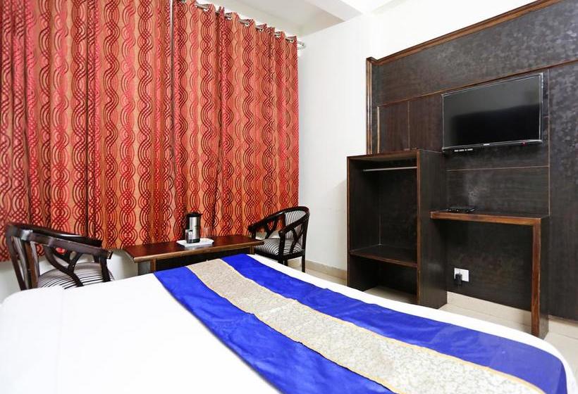 Hotel Oyo 4451 Super Mall Residency 16