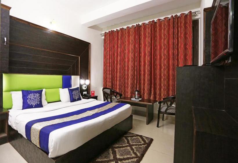 Hotel Oyo 4451 Super Mall Residency 6