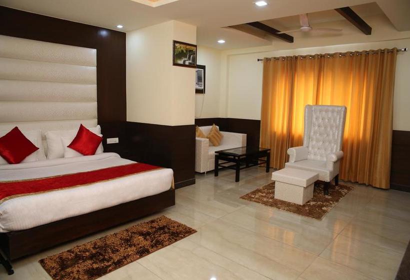 Hotel Continent Panchvati 4