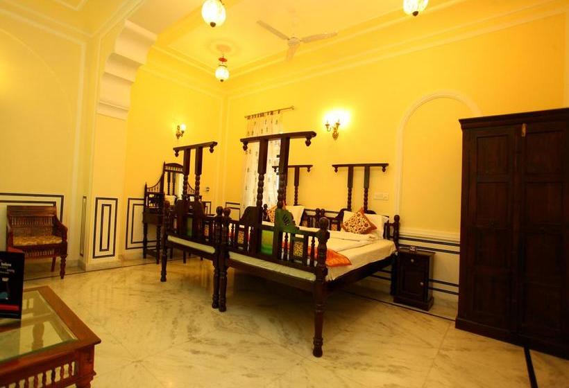 Hotel Oyo 2057 Maharaja Haveli 10