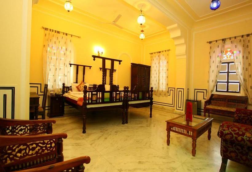Hotel Oyo 2057 Maharaja Haveli 13