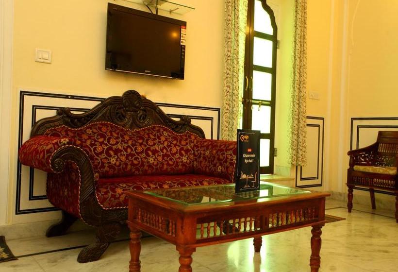 Hotel Oyo 2057 Maharaja Haveli 14
