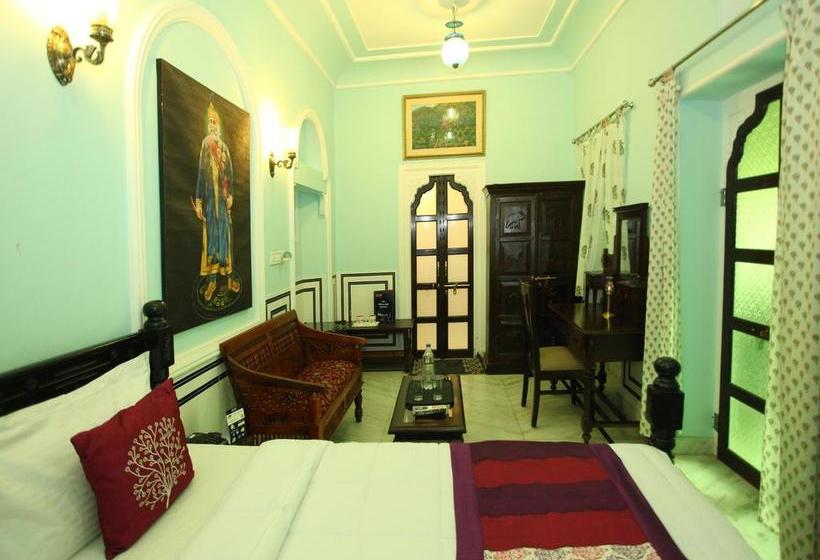 Hotel Oyo 2057 Maharaja Haveli 15