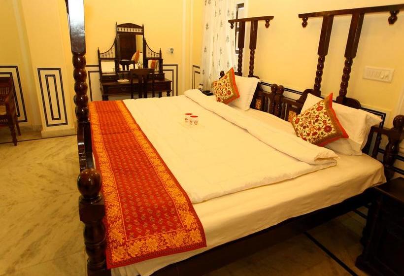 Hotel Oyo 2057 Maharaja Haveli 7