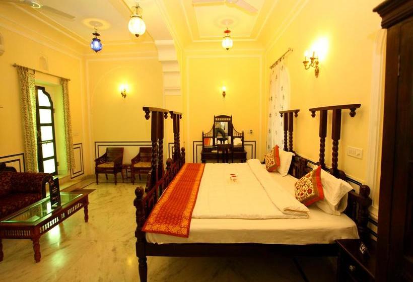 Hotel Oyo 2057 Maharaja Haveli 9