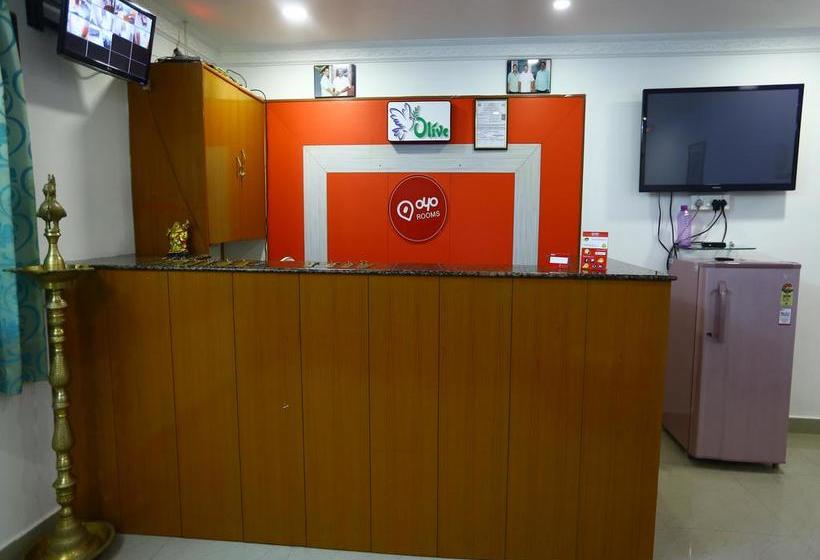 Hotel Oyo 2140 Apartment Perungudi 3