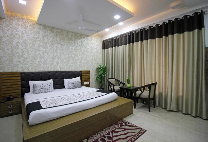 Hotel Gazebo Inn & Suites 10