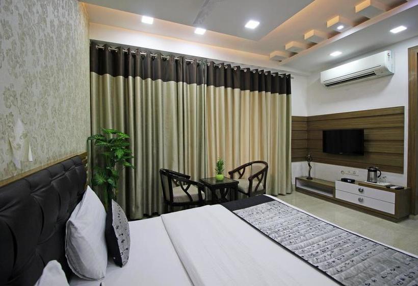 Hotel Gazebo Inn & Suites 3