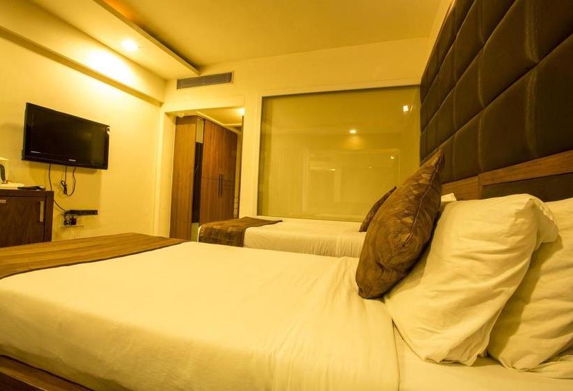 Hotel Oyo 1371 Near Tcs 12