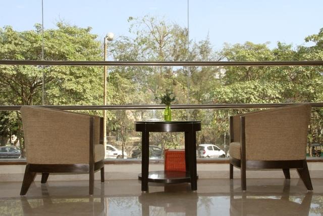 Hotel 10blossoms Park Residency 3