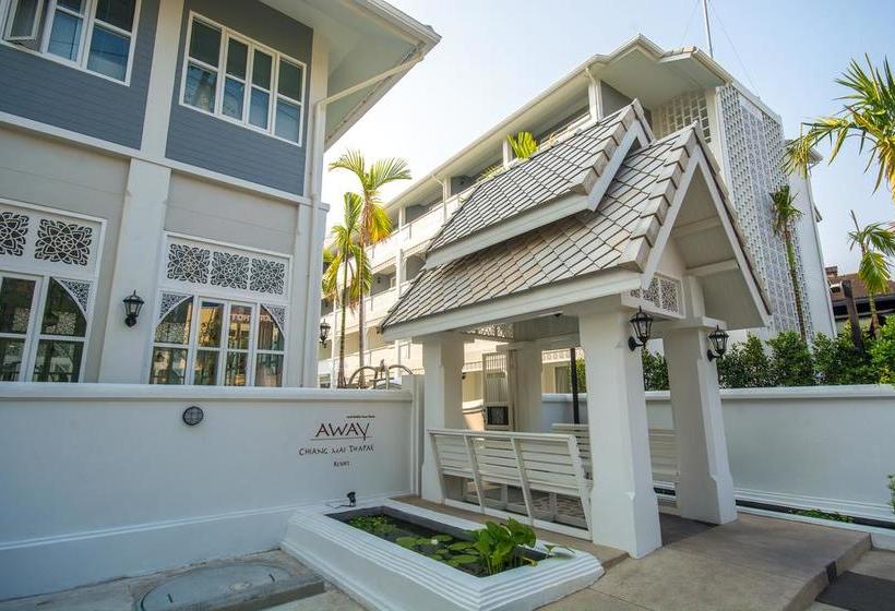 Hotel Away Chiang Mai Thapae Resort 11