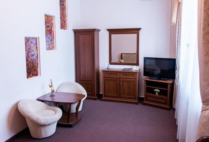 Hotel Dvoryanskaya 9