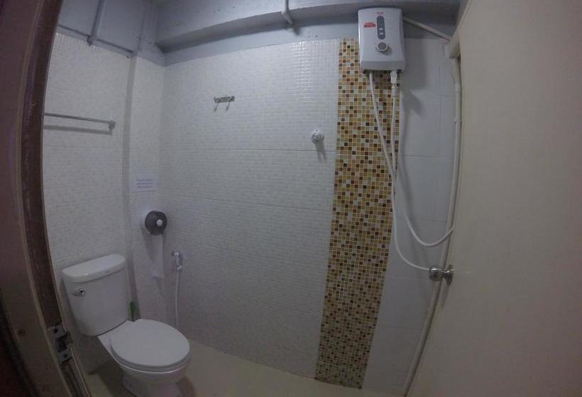 Coma Hostel And Travel Agency 18