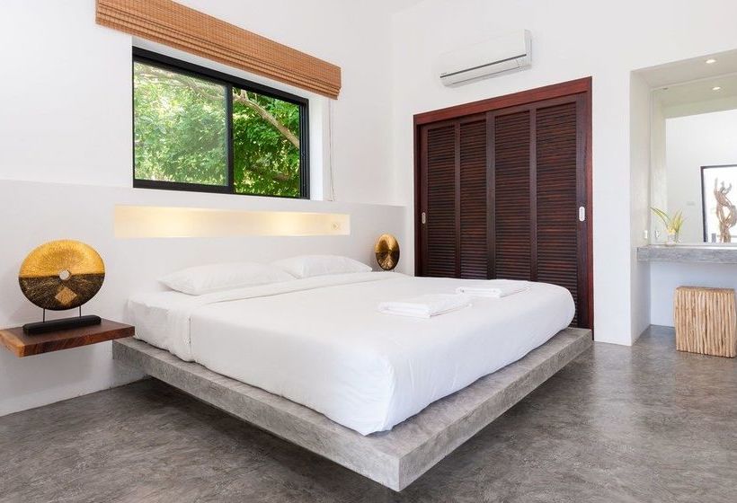 The Plantation Koh Tao 1