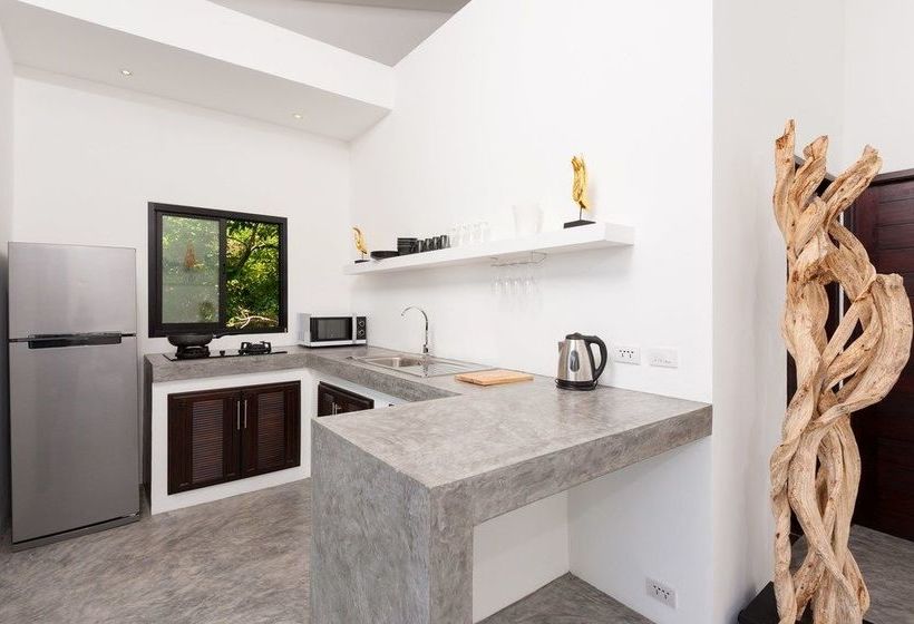 The Plantation Koh Tao 6