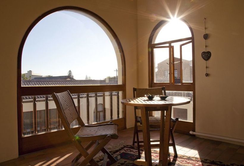 Pension Penguino Guest House 3