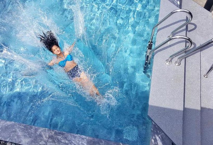 Hotel Cosi Samui Chaweng Beach 6