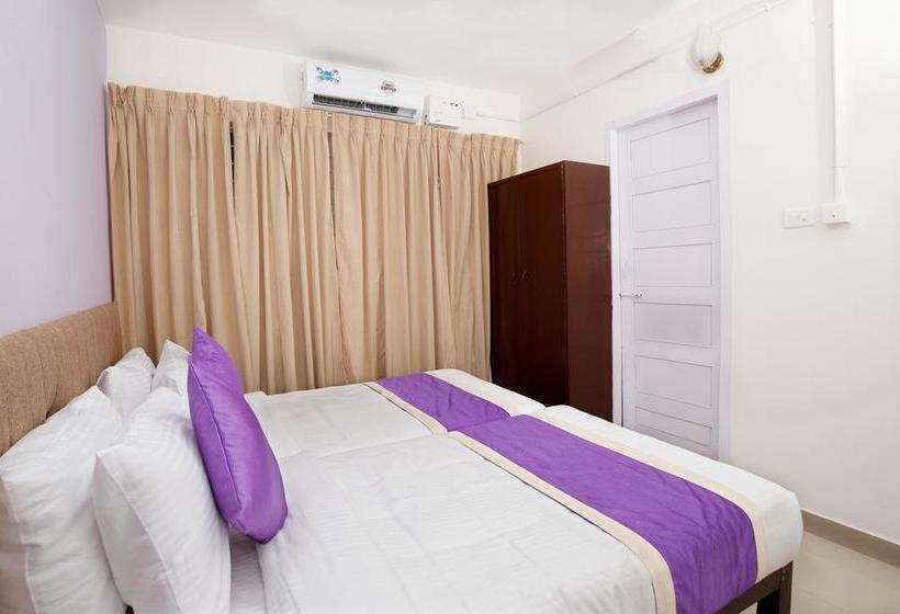 Oyo 9833 Hotel Vbee Plaza 12