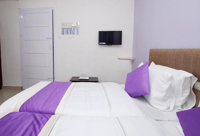 Oyo 9833 Hotel Vbee Plaza 3