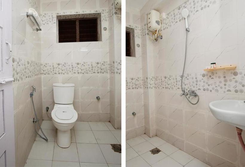 Oyo 9833 Hotel Vbee Plaza 5