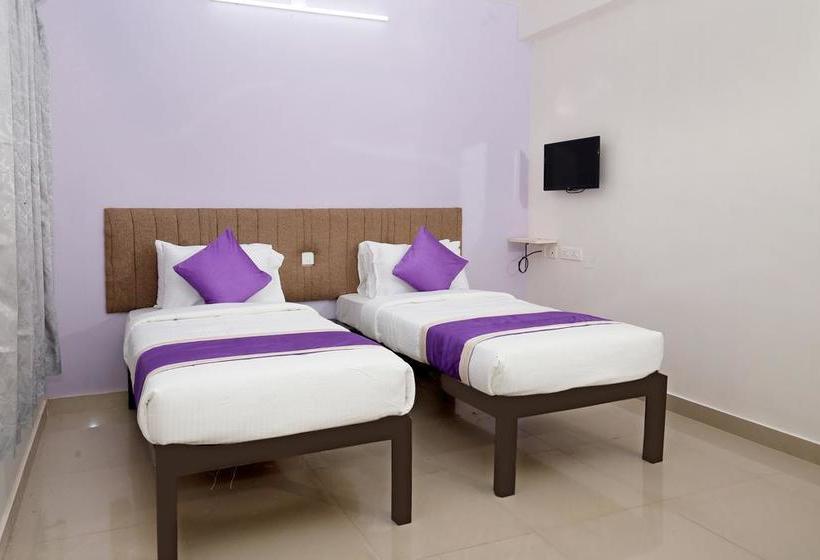 Oyo 9833 Hotel Vbee Plaza 8