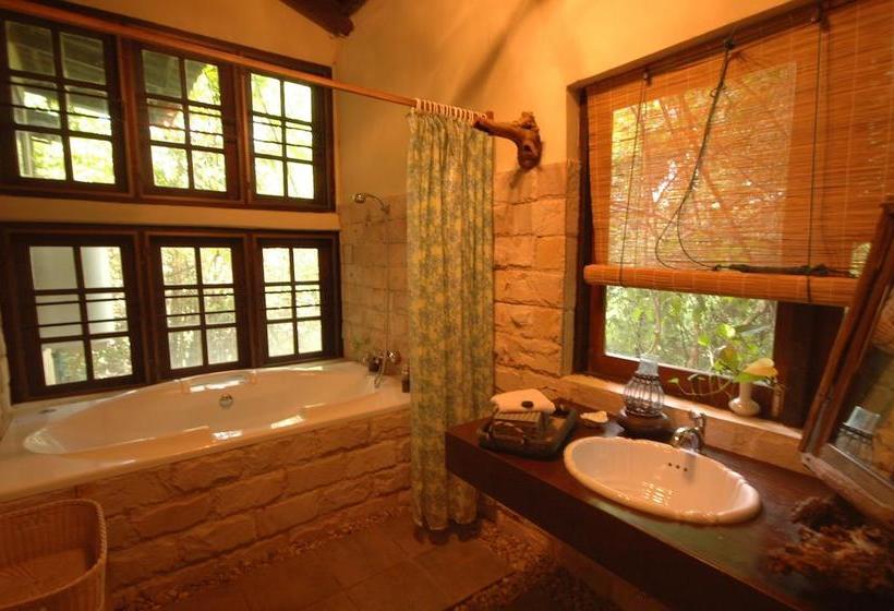 Resort Momchailai Forest Retreat 5