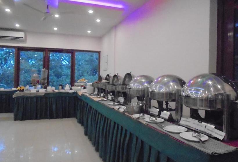 Resort Aranya Nivas 19