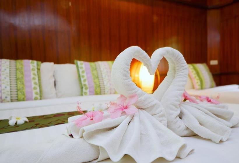 Resort Montalay Eco Cottage 4