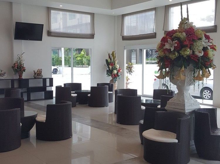 Hotel Retreat By The Tree Pattaya 1