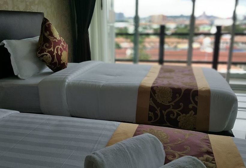 Hotel Retreat By The Tree Pattaya 11