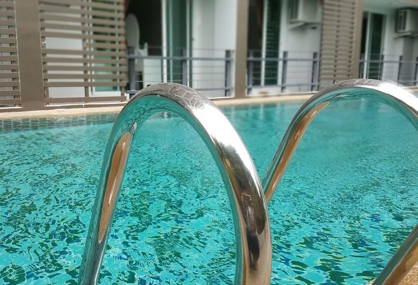 Hotel Retreat By The Tree Pattaya 19