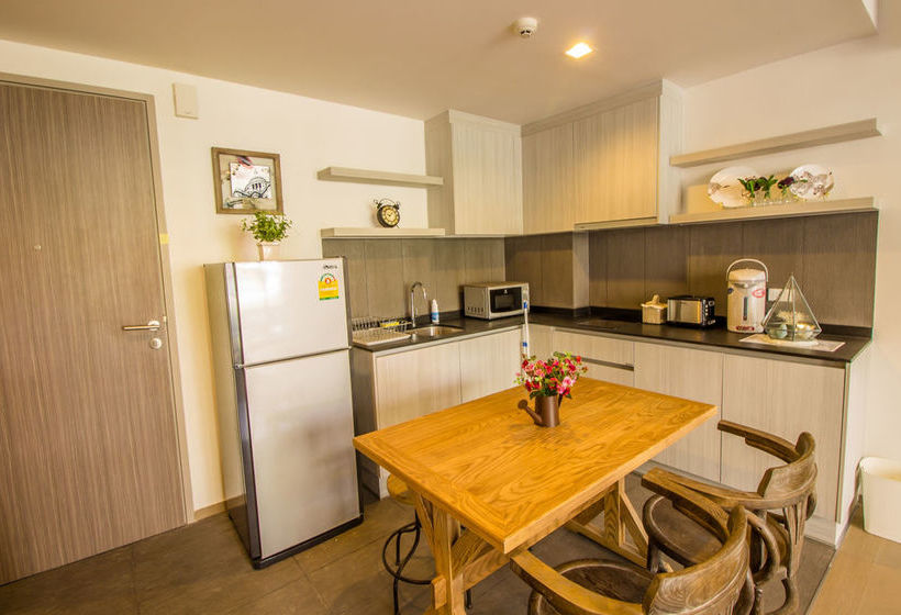 23 Degrees By Favstay 12