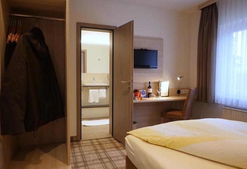 Hotel Gasthof Vossbur 16