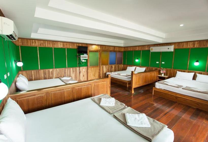 Hotel Baan Suan Chan 13