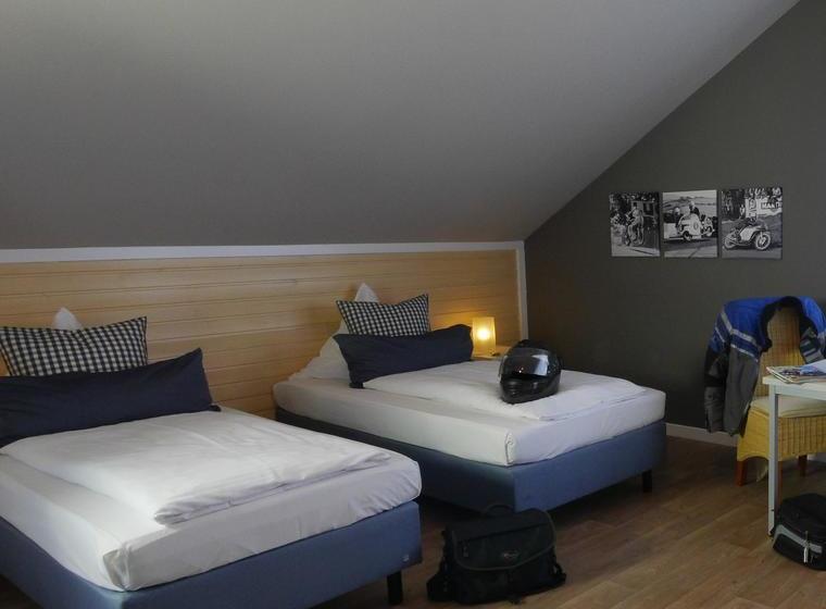 Hotel & Restaurant Hüllen 18