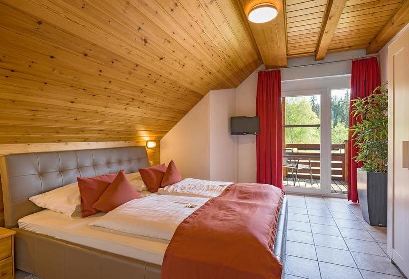 Hotel Schöneck Garni 15