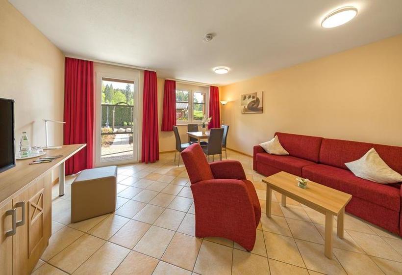 Hotel Schöneck Garni 2