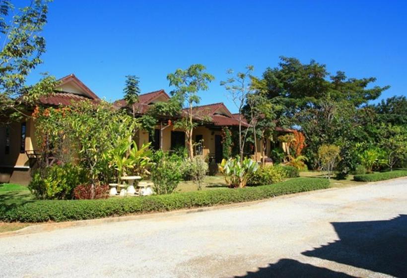 Hotel Suansiri Resort