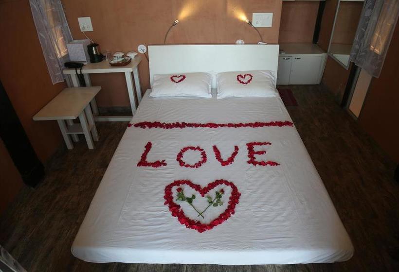 Golven Beach Resort Vengurla 10