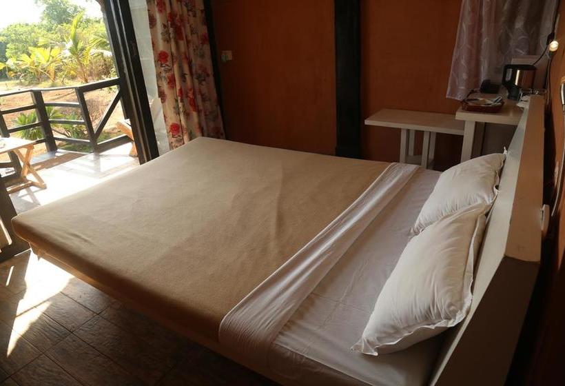 Golven Beach Resort Vengurla 12