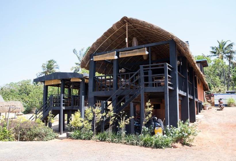 Golven Beach Resort Vengurla 4