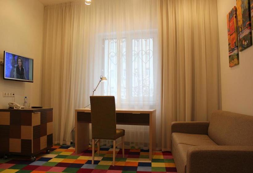 Spektr Hotel On Taganskaya 20