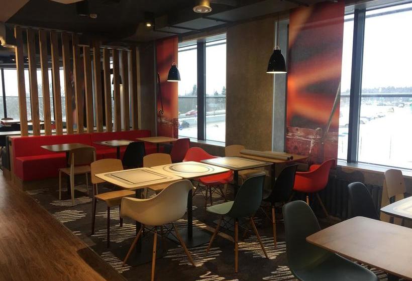 Hotel Ibis Moscow Domodedovo Airport 14