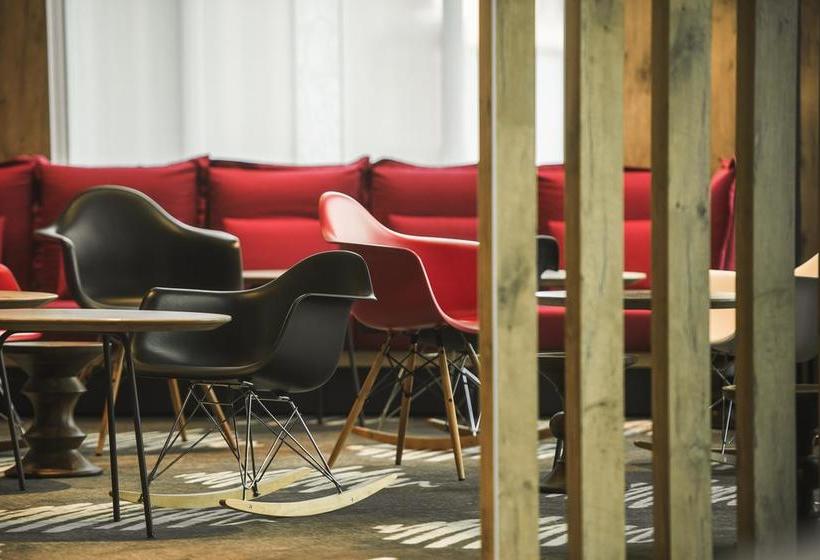 Hotel Ibis Moscow Domodedovo Airport 4