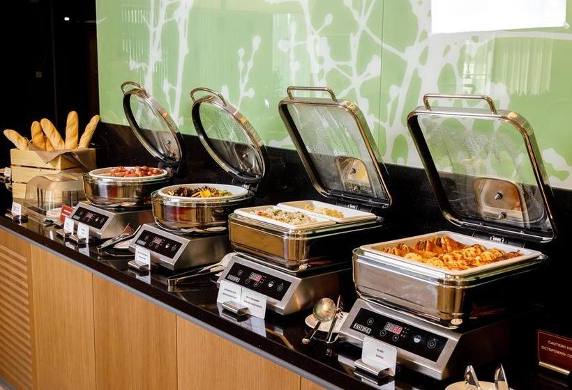 Hotel Hilton Garden Inn Novorossiysk 18