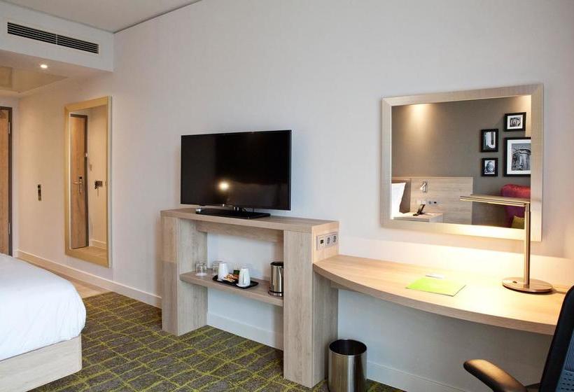 Hotel Hampton By Hilton Dortmund Phoenix See 3