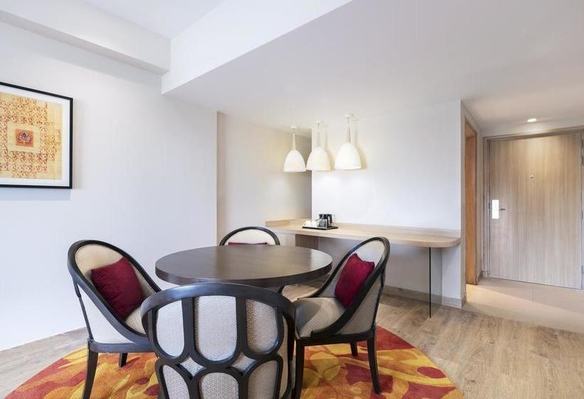 Hotel Oaks Bodhgaya 2