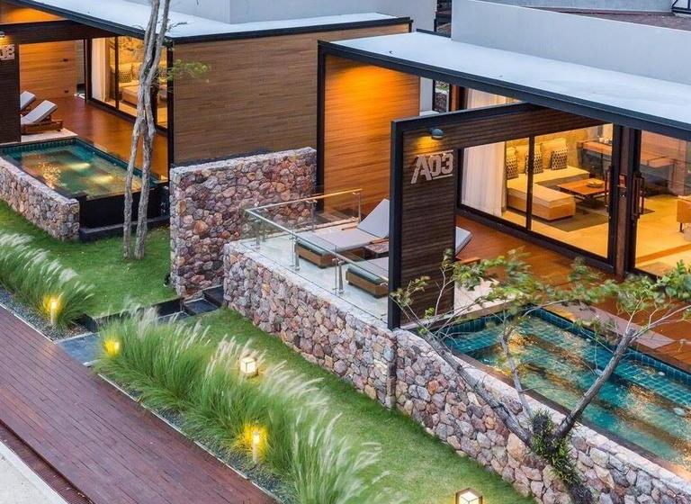 Hotel The Cabin Beach Resort 6