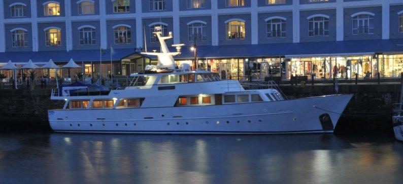Hotel Jackie O Classic Luxury Yacht & Boutique 3